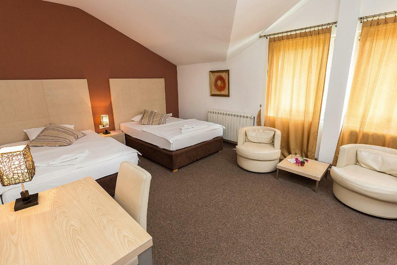 Hotel Dominus Bijelo Polje Exterior photo